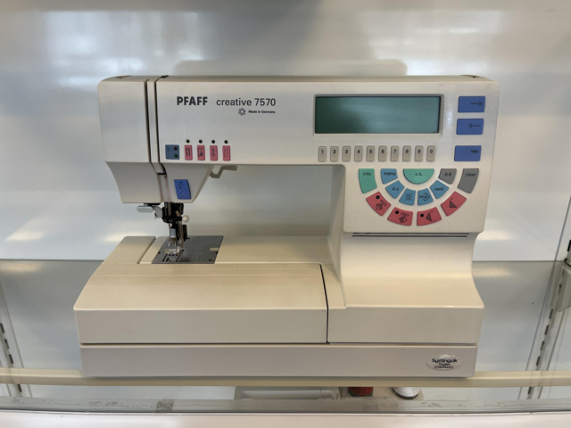 Pfaff Creative 7570